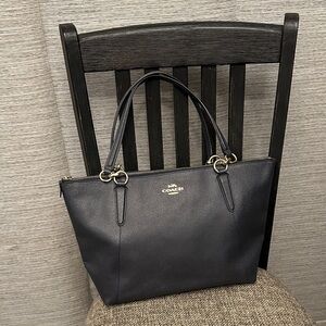 Coach Navy Leather Tote Bag